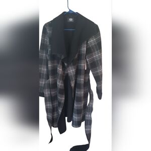 CAMELEON BRAND Elegant Black and Gray Plaid Trench Coat. NWT